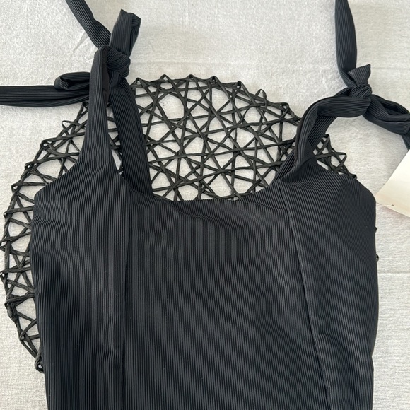 Beach Riot Sydney belted One-piece Swimsuit, Large, $168 BRAND NEW - Picture 5 of 8